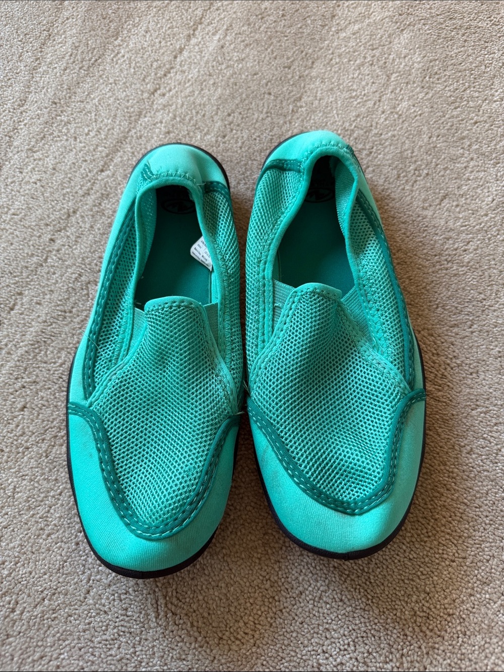 Women’s slip on water shoes